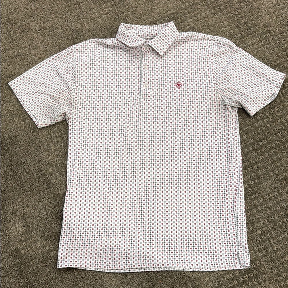 Men’s Ariat White and Red Polo Shirt with Classic Design